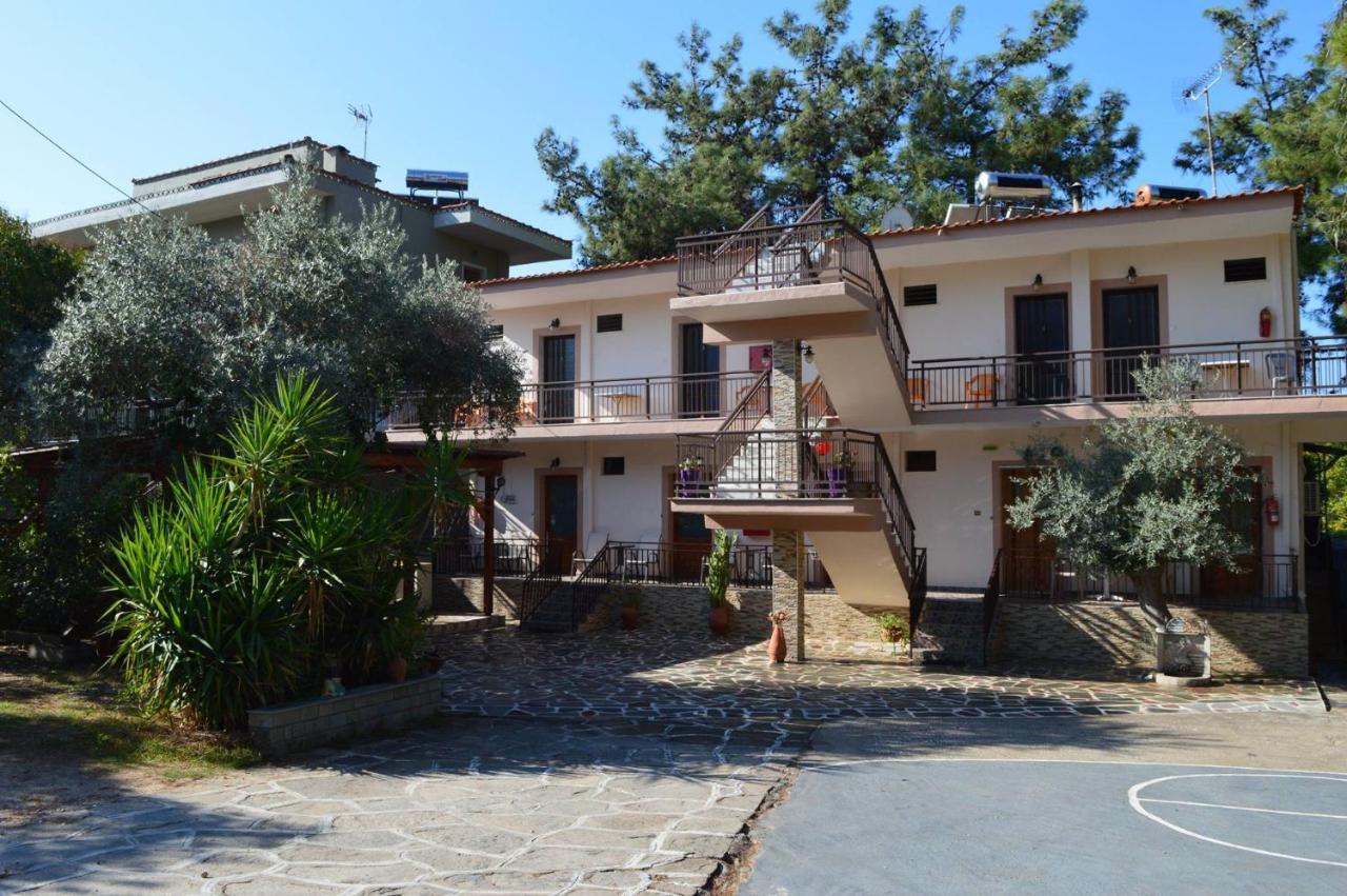 Studios Litsa Pefkari Exterior foto